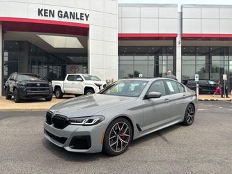 2023 BMW M550