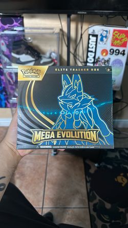 Pokemon Mega Evolution Elite Trainer Box