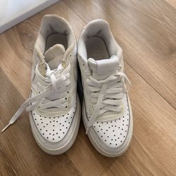 Nike Women’s Court Vision Alta Size 6