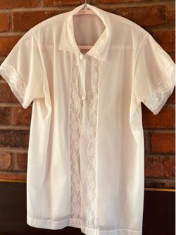 Women’s vintage blouse