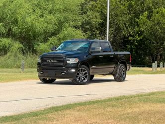 2022 Ram 1500 Laramie Crew Cab 4X2 57 BOX