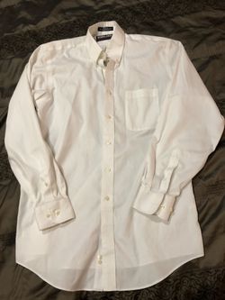Like new Kirkland signature white dress shirt 15.5-34 15 1/2 / 34 barely used non iron 100% cotton