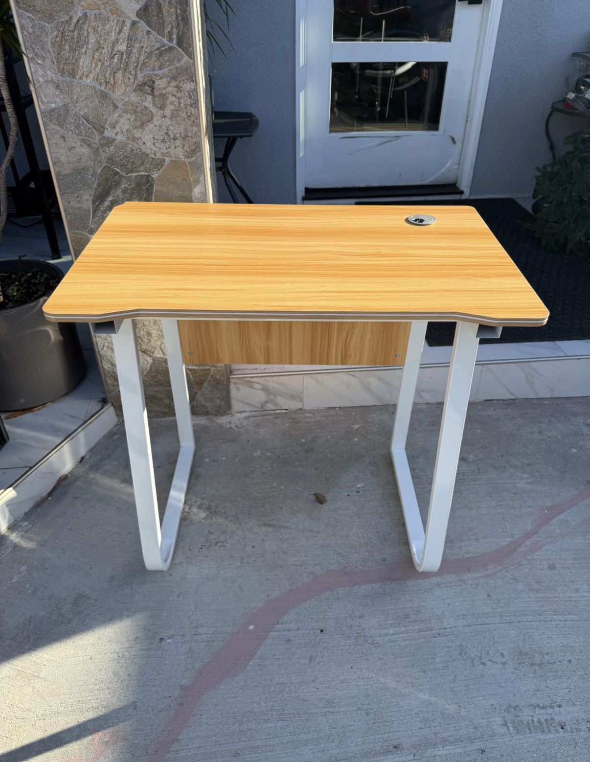 Modern Wood Top Computer Desk w/ White Frame + Cable Grommet