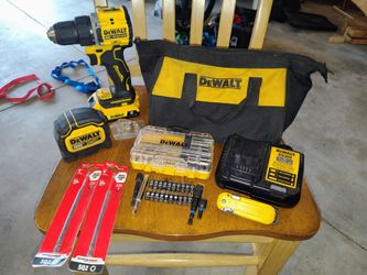 Dewalt Atomic compact series tool bundle