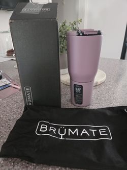 BrüMate Nav 100% leakproof insulated travel tumbler in a lilac color.