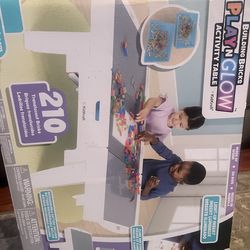 Play N glow activity table