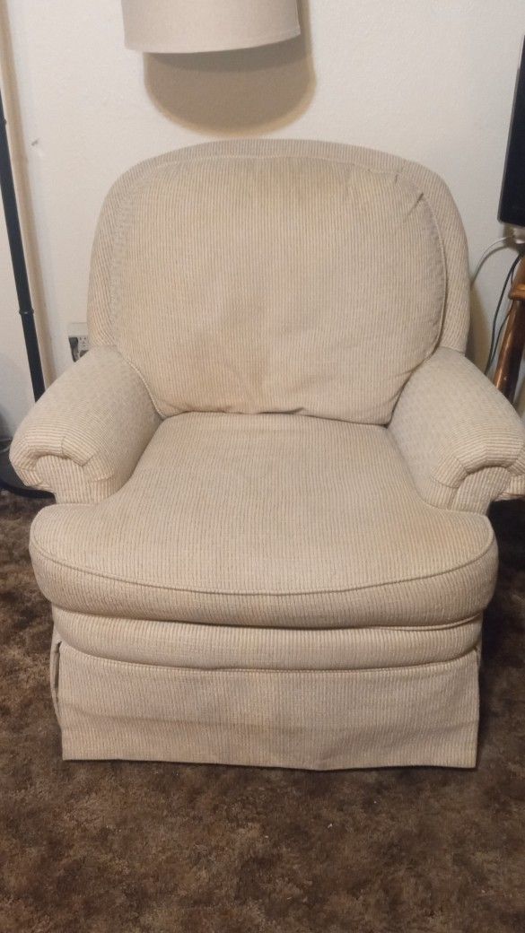 Rocking Chair And Swivels