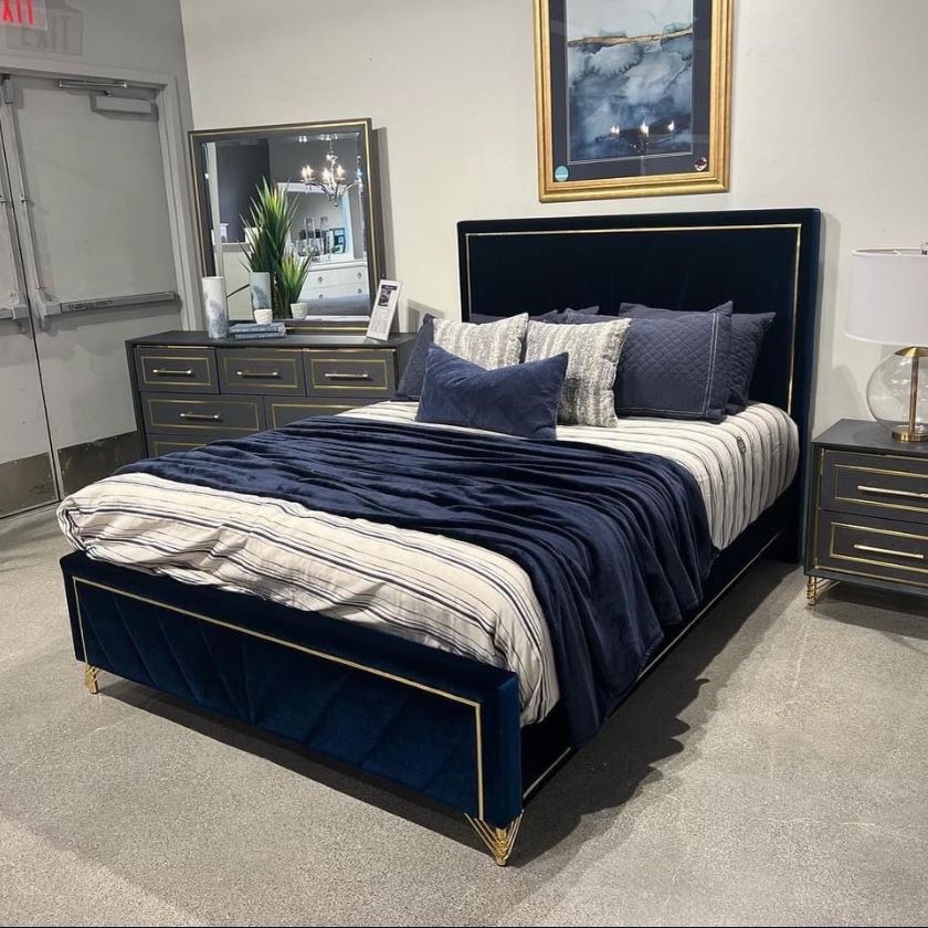 Modern Bedroom Set