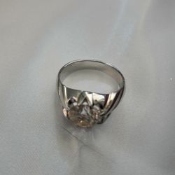 Unisex  2.6 Ct Certified White Moissanite Solitaire Ring Size 8