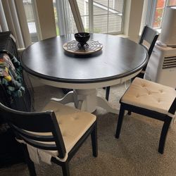 Expanding Dining Table