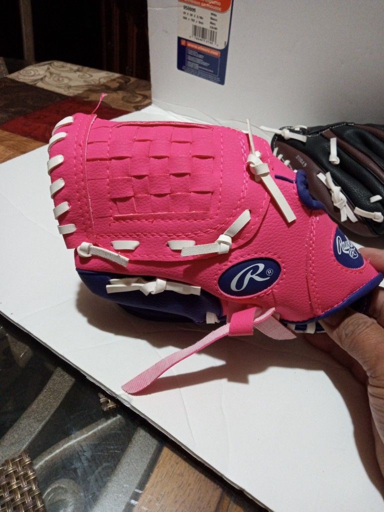 Rawlings T-ball Glove