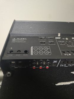 JL Audio 700 Watt/5 Channel Amp