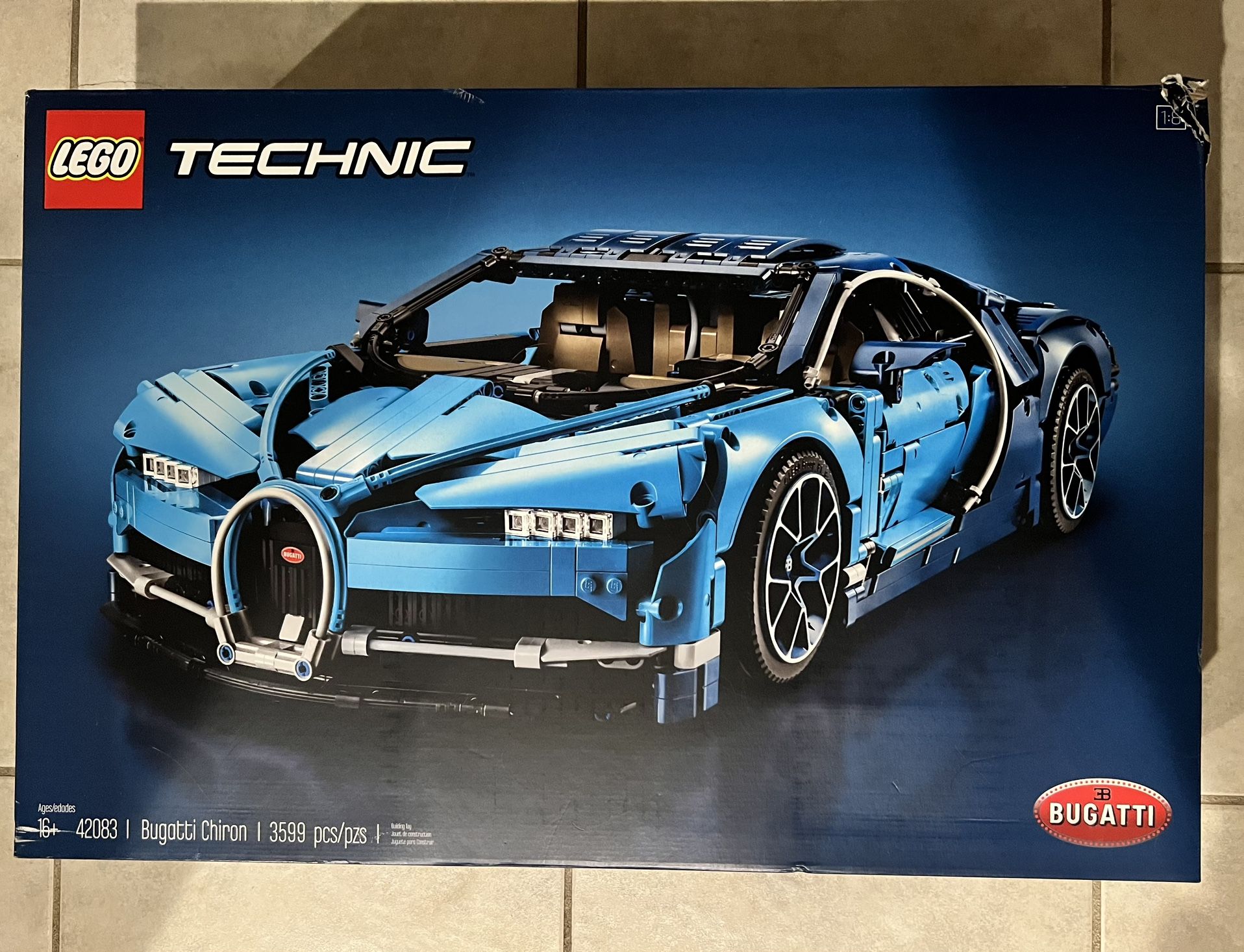 LEGO Technic Bugatti Chiron Set 42083