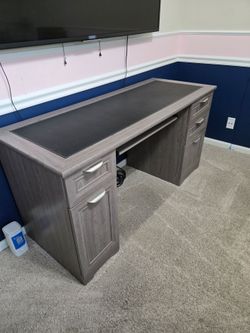 Office Desk