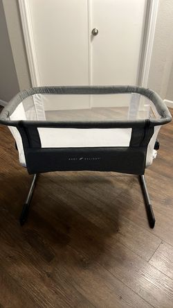 Baby Delight Beside Me Dreamer Bassinet & Bedside Sleeper