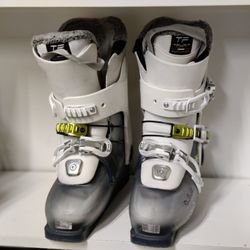 Dalbello Storm Ski Boots 25-25.5