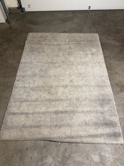 IKEA STOENSE — Light Gray Plush Area Rug — Great Condition