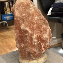 Large Himalayan Salt Lamp