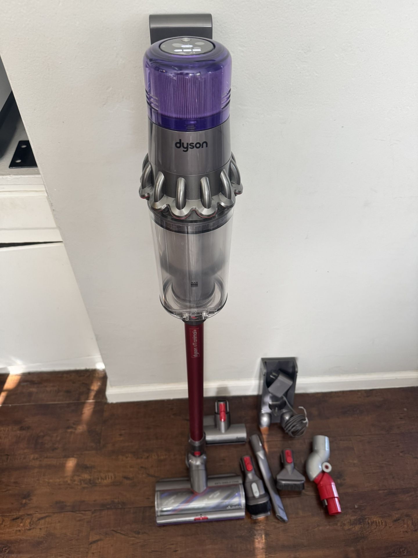 Dyson V11 Animal + vacuum with accessories