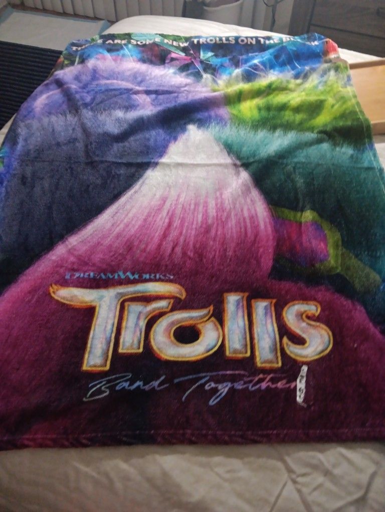 New Childs Trolls Throw Blanket