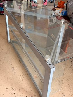 Tv stand