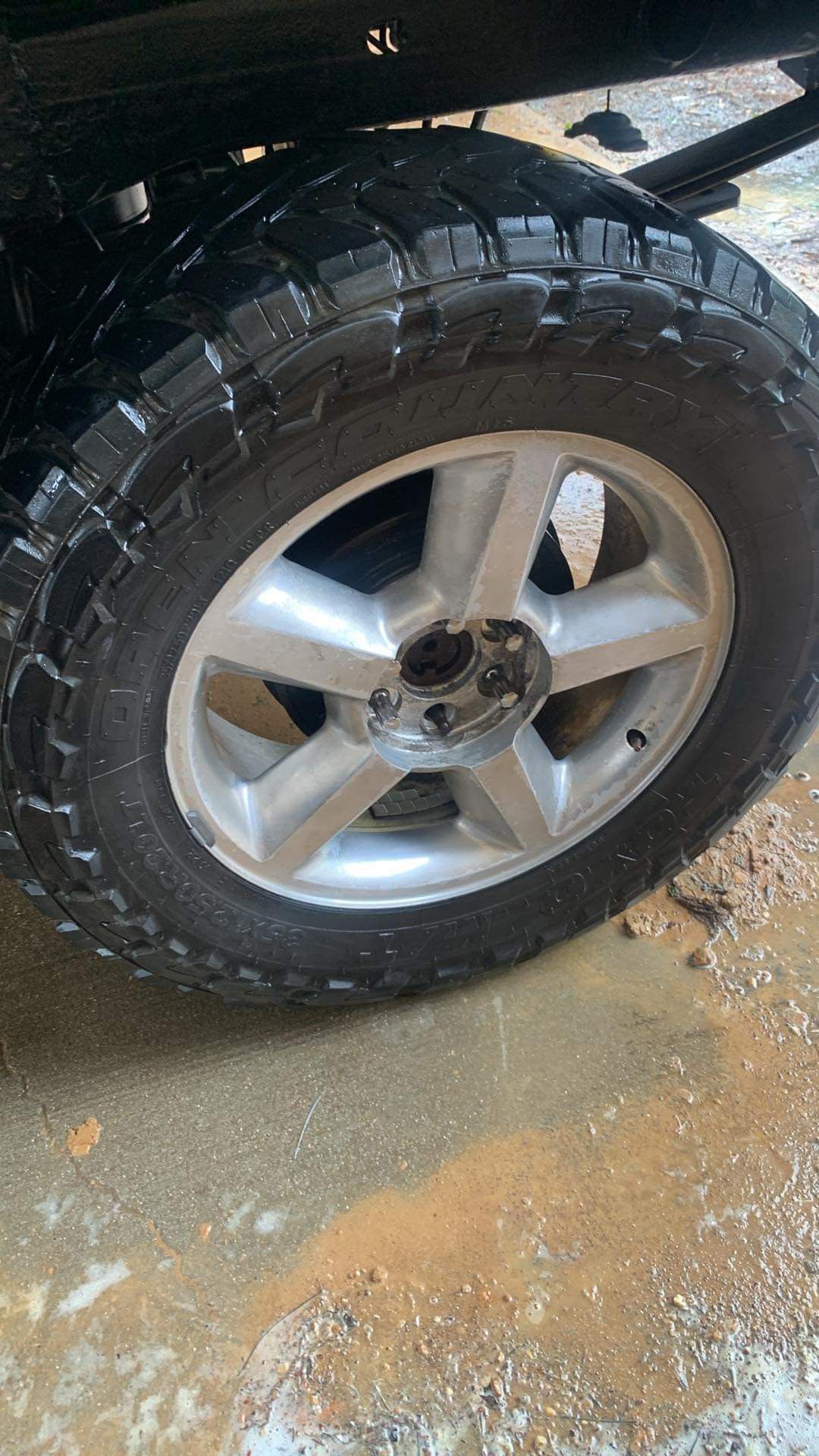 LTZ 20’s On 35’s