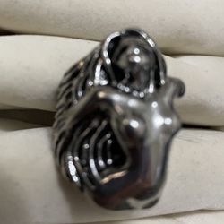 Brand New Fashion Ring Size 8