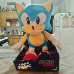 Sonic Plushie