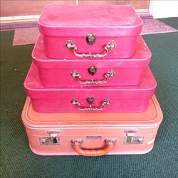 4 Cute Vintage Small Cases Nice!
