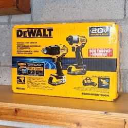 **NEW** DeWalt 20V MAX BRUSHLESS 2-TOOL DRILL COMBO KIT DCK228E2