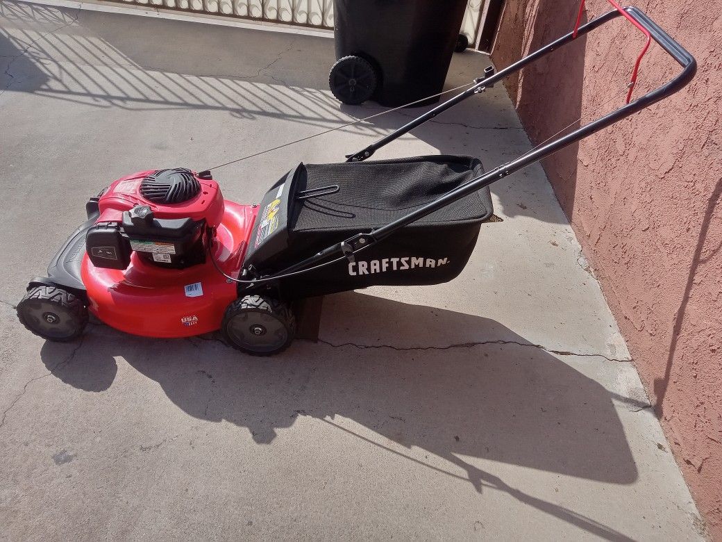 Lawn Mower Craftsman M110 5.50 140cc