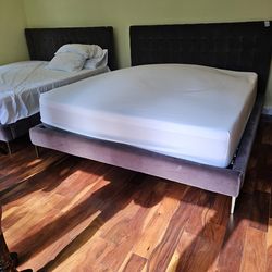 King  size bed