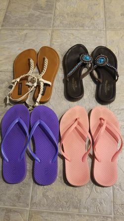 Women size 6 summer sandals/flip flops