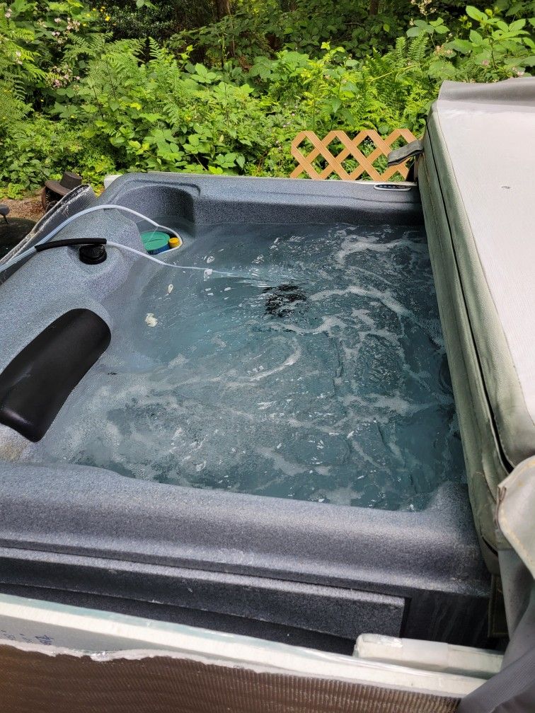 Tuff Spa Hot Tub