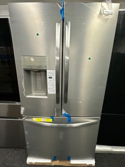 🤩Frigidaire French Door Refrigerator 🤩