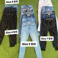 Women’s Jeans / Like New 