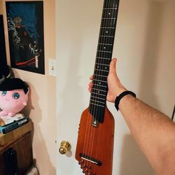Hush I Travel Guitar