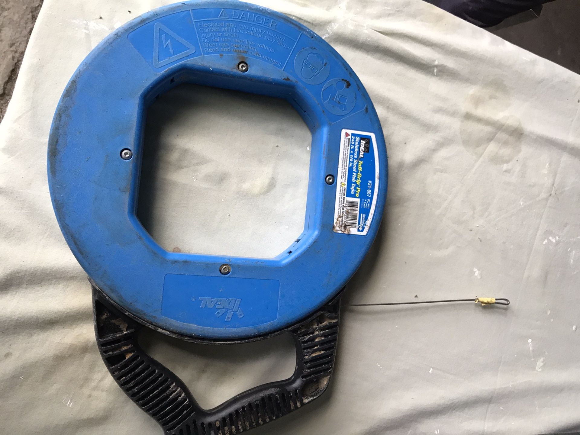 IDEAL Stainless steel fish tape-240 ft