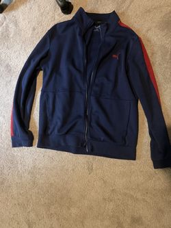Puma Mens zipper jacket medium size