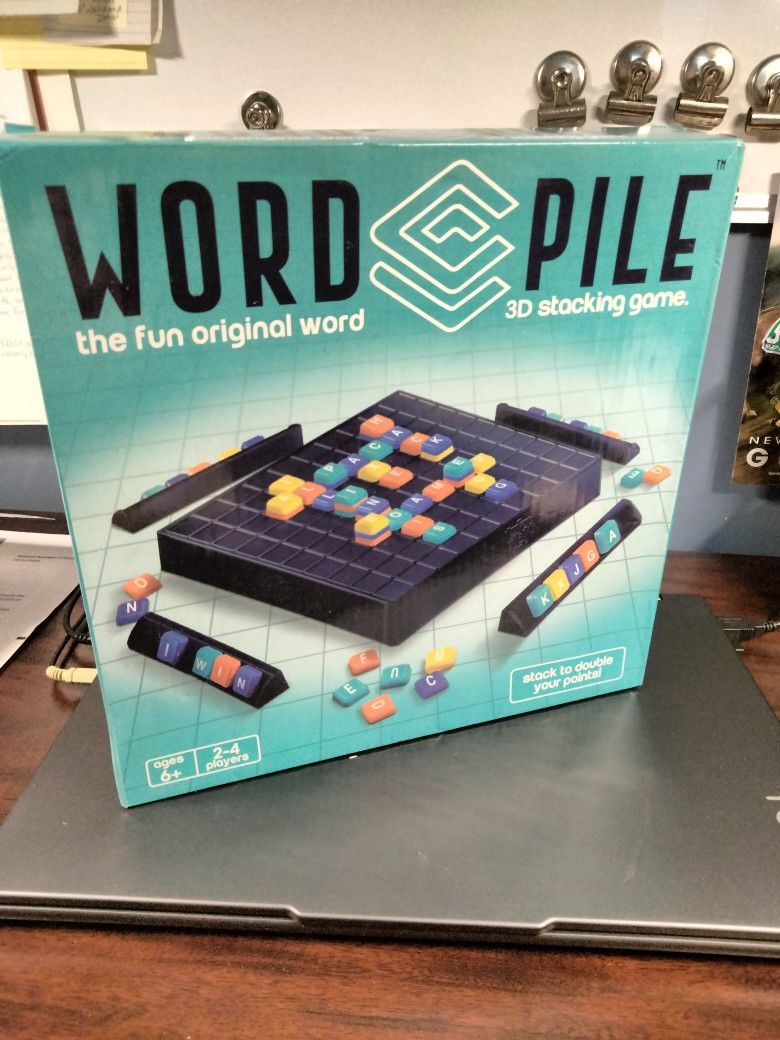 Word Pile Game Very Good Condition