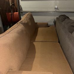 Big Comfy Couch Garage Pick Up