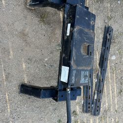 5th Wheel Hitch 