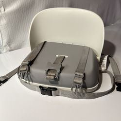 Oxo Tot Perch Booster Seat (2 of 2)