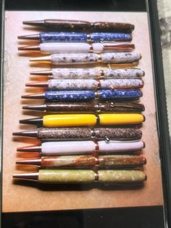 Custom home made wooden pen 🖊️