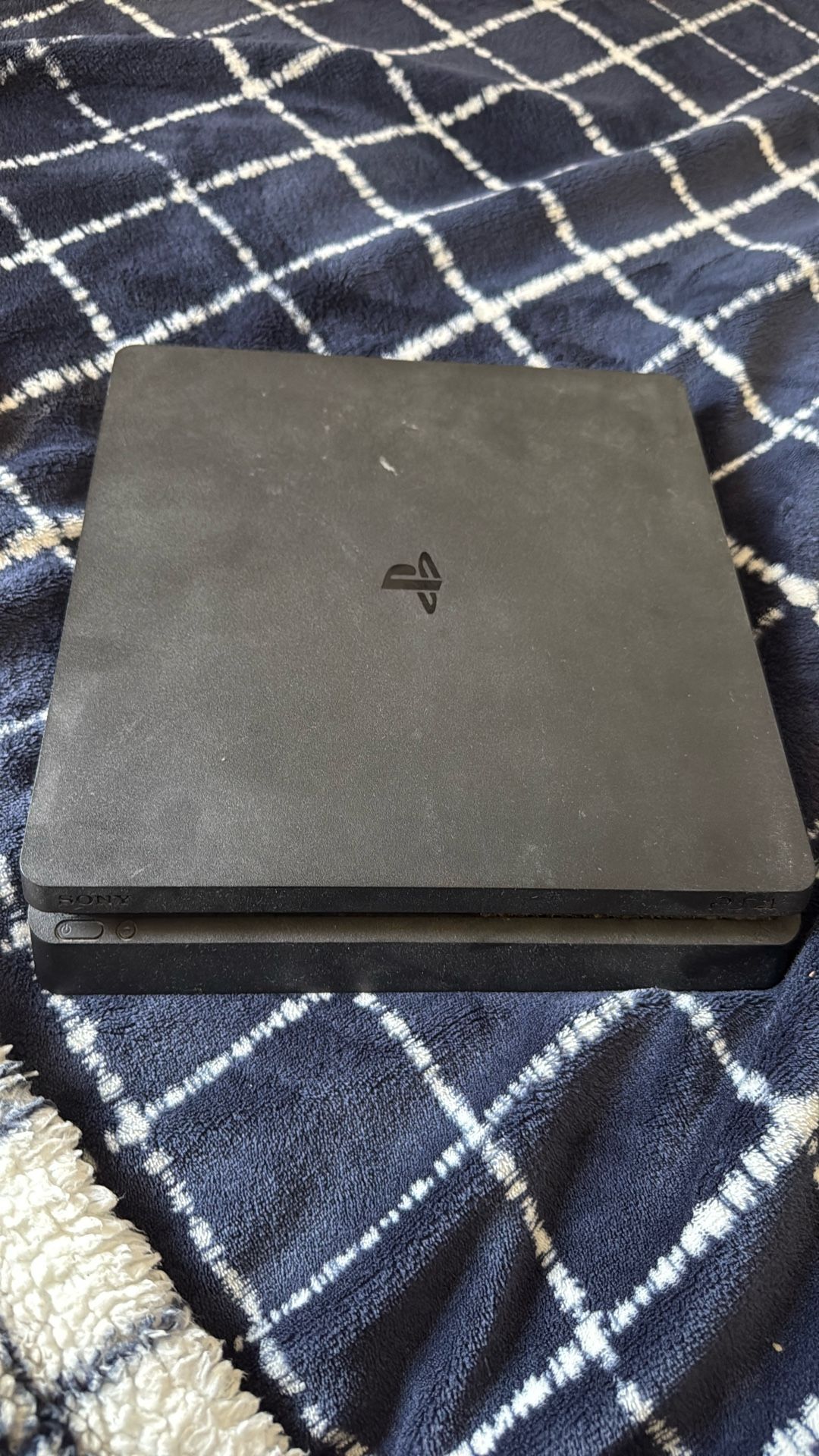 PS4