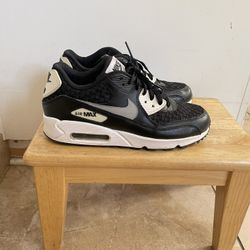 Men’s Nike Air Max Shoes