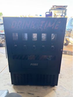 Drink machine, snack machine, and change machine