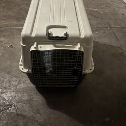 Large dog kennel On Wheels
