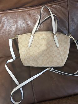 Coach Signature Mini Kelsey Satchel Crossbody