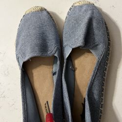 Old Navy Women’s Slip ons